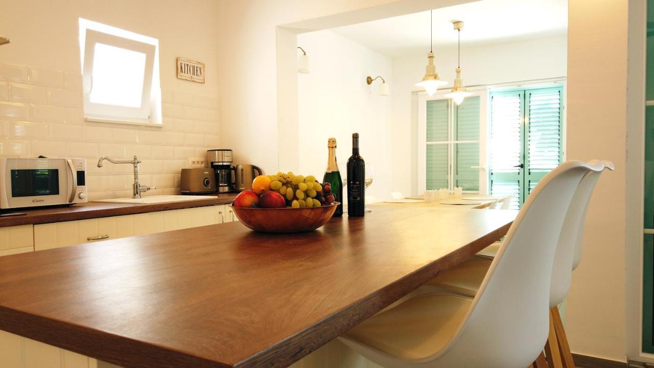 Beach House Ana Sukošan Extérieur photo