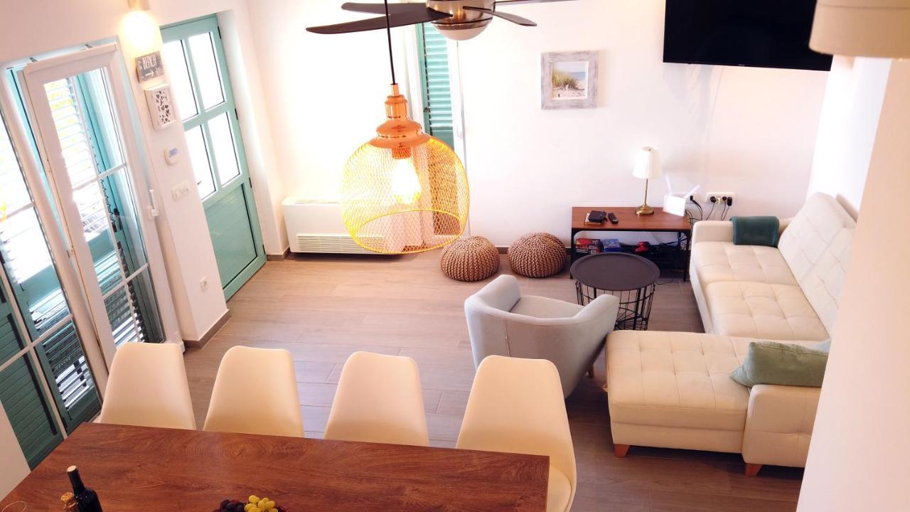 Beach House Ana Sukošan Extérieur photo